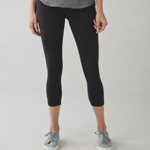 Lululemon Wunder Under Crop